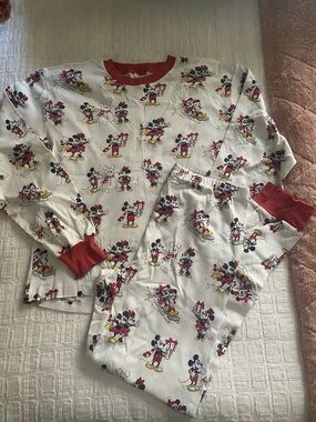 Pottery Barn - Adult Mickey Mouse Christmas Pajama Set